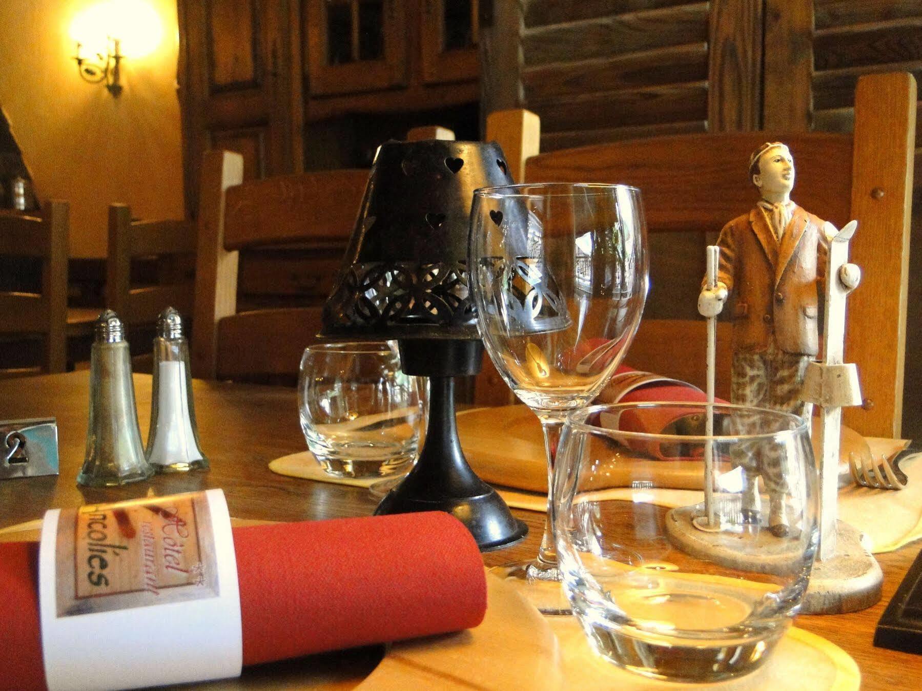 Logis Hotel Les Ancolies Arêches Eksteriør bilde